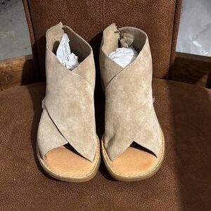 Born Beige Crisscross Sandals